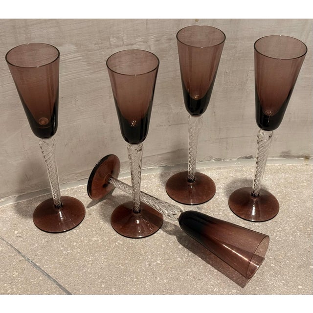 Mid 20th Century Rare Vintage Mid-Century Bill Blenko Designed Art Glass Air Twist Amethyst Champagne Flutes- Set of 5 For Sale - Image 5 of 12