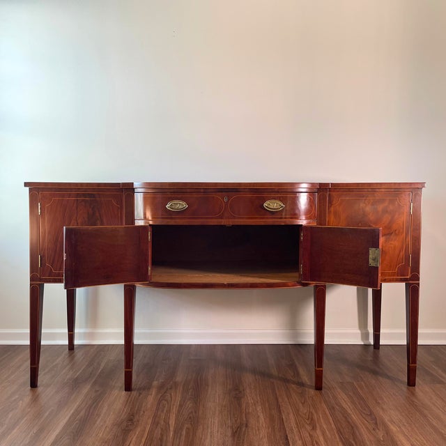 Hepplewhite 18th Century Hepplewhite Mahogany Sideboard For Sale - Image 3 of 12
