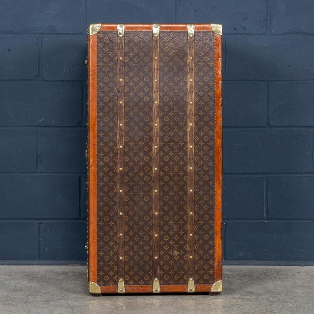 1930s 20th Century Wardrobe Trunk in Monogram Canvas from Louis Vuitton, France, 1930s For Sale - Image 5 of 18
