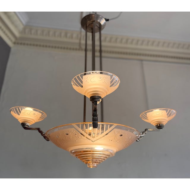 Metal Art Deco Chandelier in Salmon-Colored Sandblasted and Polished Clear Glass from Muller Frères For Sale - Image 7 of 18
