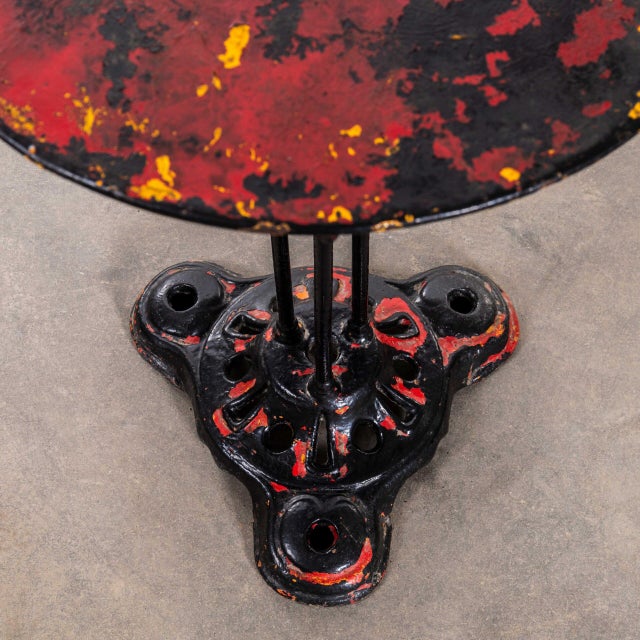 French Red Metal Tripod Base Outdoor Gueridon Table, 1950s For Sale - Image 6 of 7