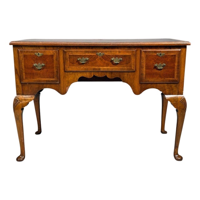 Queen Anne, Lowboy Writing Desk, Crotch Mahogany Veneer, Walnut, England, 19th C. For Sale