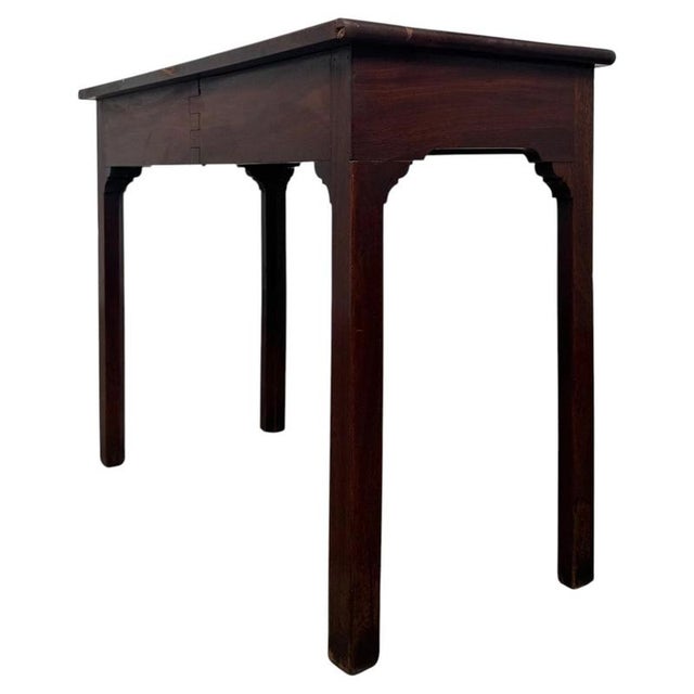 Antique English Mahogany Side Table, 1780 For Sale - Image 3 of 12