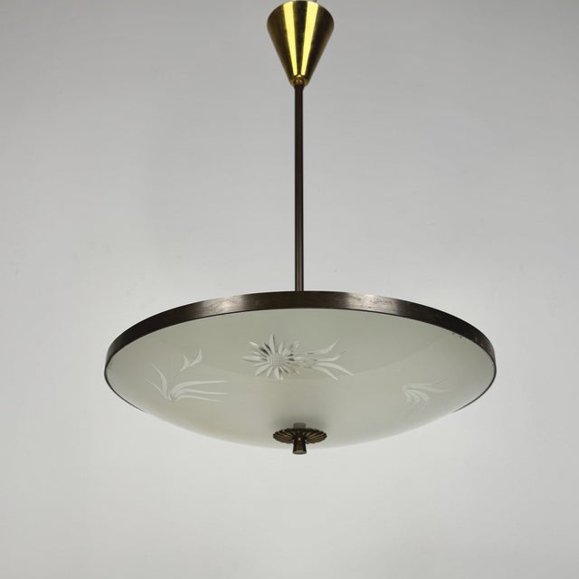 Vintage Ufo Pendant Lamp by Pietro Chiesa for Fontana Arte, 1940s For Sale - Image 3 of 7