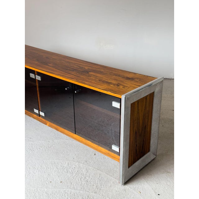 Brown Rosewood, Chrome & Smoked Glass Sideboard attributed to Richard Young for Merrow Associates, 1960s For Sale - Image 8 of 16