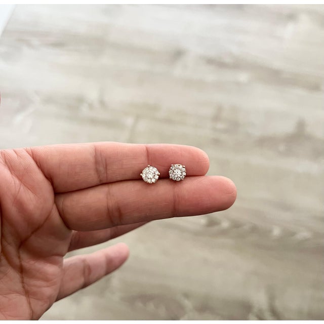 2020s 0.57 Carat Round Invisible 14 Karat Rose Gold Stud Earrings, A Pair For Sale - Image 5 of 5