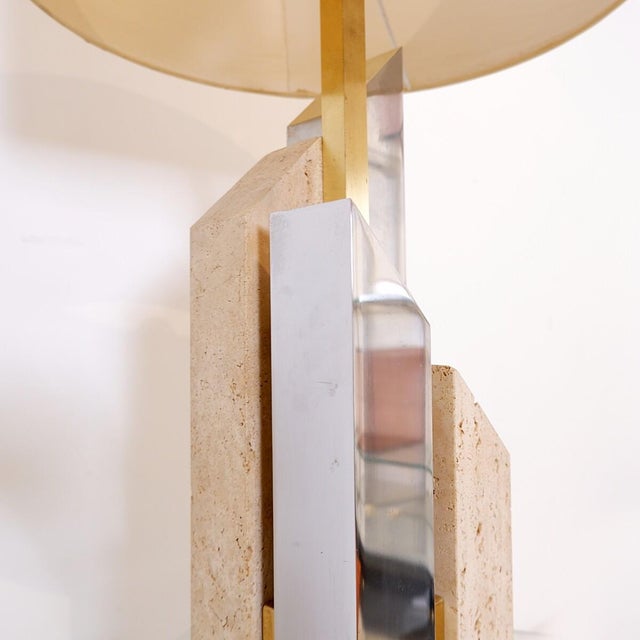 Metal Tall Skyscaper Table Lamp in Travertine, Chrome and Brass by Sciolari, 1970s For Sale - Image 7 of 15