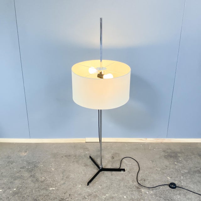 Chrome and Black Lacquered Metal Floor Lamp with Fabric Shade from Wila, 1960s For Sale - Image 4 of 12
