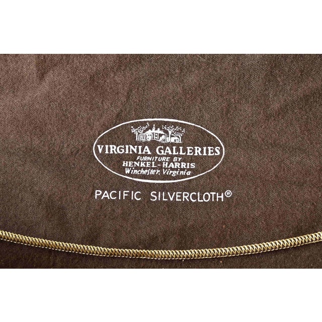 Henkel Harris Federal Inlaid Flame Mahogany Serpentine Front Sideboard Credenza With Brass Gallery For Sale - Image 9 of 16