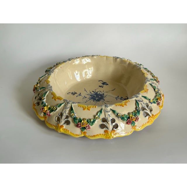 Antique Italian Nove Agostinelli & Dal Prà Majolica Floral Reticulated Centerpiece Bowl, C. 1920s–1930s For Sale - Image 4 of 12