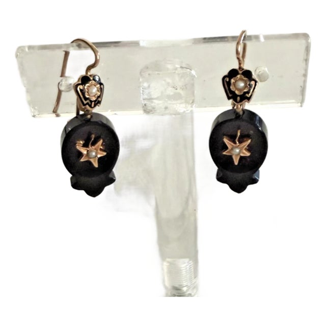 19th Century Pair of Victorian Mourning Earrings: Rose Gold, Black Onyx, and Pearl Dangling Earrings For Sale