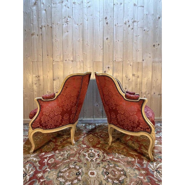Wood Louis XV Style Gondola-Shaped Bergère Chairs in Painted Wood, Set of 2 For Sale - Image 7 of 9
