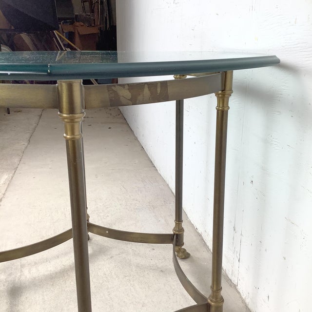 1970s Neoclassical Brass and Octagonal Glass Accent Side Table in the Style of La Barge For Sale In Philadelphia - Image 6 of 16