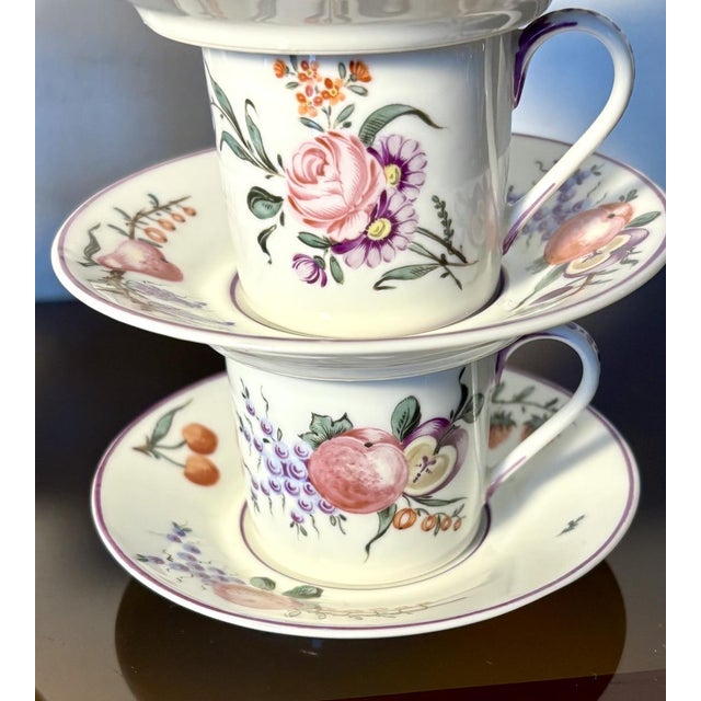 Coffee Cups and Saucers from Mennecy‑Villeroy, Set of 18 For Sale - Image 10 of 18