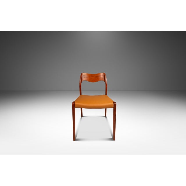 Set of Four 4 Bespoke Møller Model #71 Dining Chairs in Teak & Leather Attributed to Niels Møller for j.l. Møllers Møbelfabrik, Denmark, 1960s For Sale In Orlando - Image 6 of 12