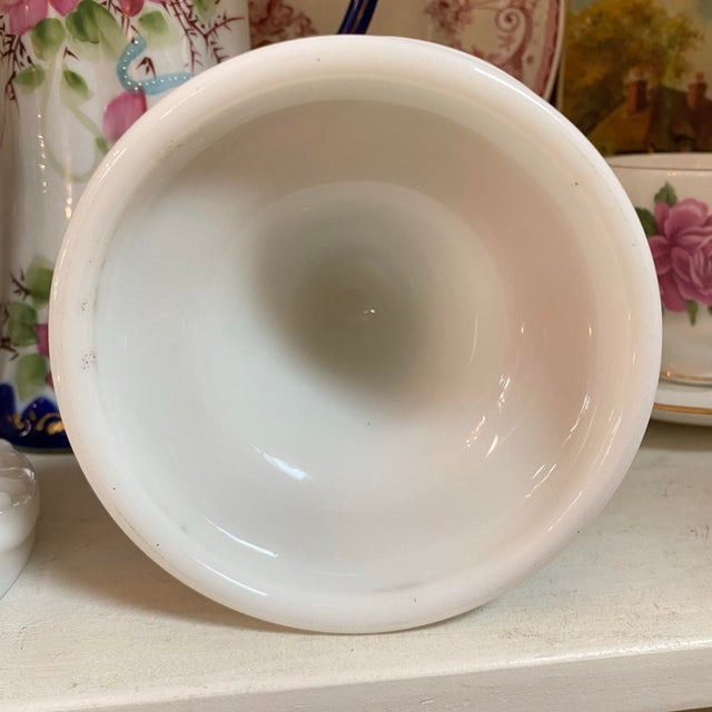 White Cherub Milk Glass Candle Stick Holders - A Pair For Sale - Image 8 of 8