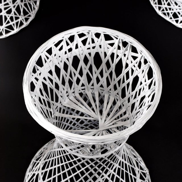 Set of 5 Russell Woodard Spun Fiberglass White Plant Stand Garden Planters For Sale - Image 9 of 12