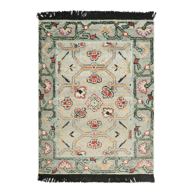 Rug & Kilim’s Classic Oriental Rug with Polychromatic Floral Patterns - Rug & Kilim For Sale
