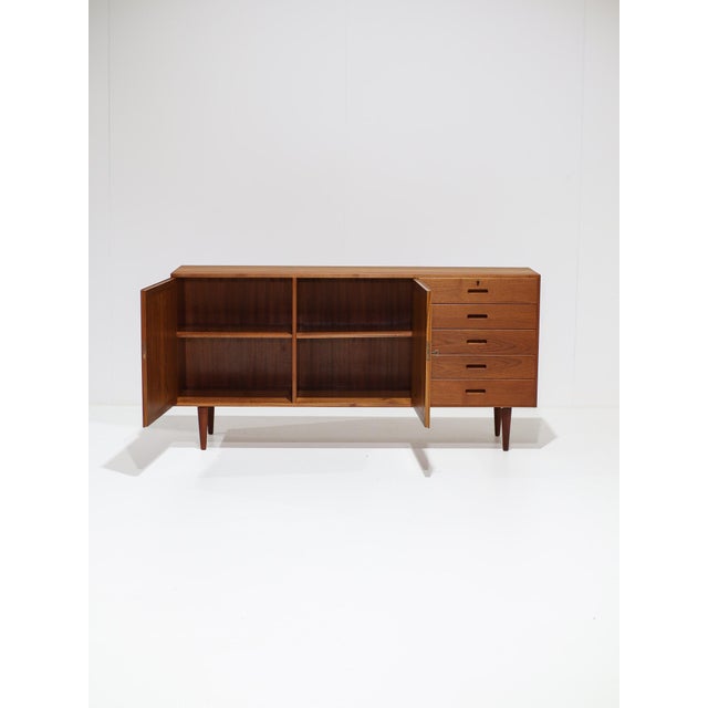 Mid-Century Modern Sideboard in Teak by Kai Winding, Denmark, 1960s For Sale - Image 3 of 14