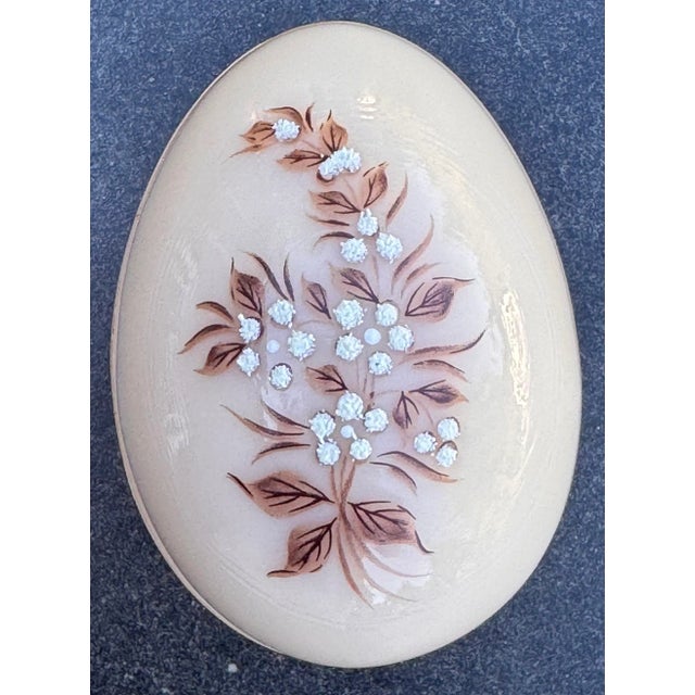 LastCHANCE!1960's Westmoreland Pink Milk Glass Hand Painted Egg Dish For Sale In Seattle - Image 6 of 10