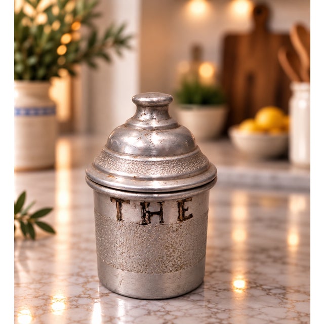 1940s French-Style Graduated Aluminum Kitchen Canister Set, 5 Pieces For Sale - Image 10 of 10
