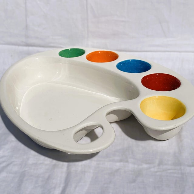 Blanc De Blanc Artist Palette Chip and Dip Tray – 1990s to Early 2000s Colorful Ceramic Serveware For Sale - Image 4 of 5