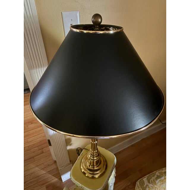 Vintage Hollywood Regency Faux Bamboo Polished Brass Table Lamp With Black Tole Shade | Stiffel Style | 32” For Sale In Louisville - Image 6 of 7