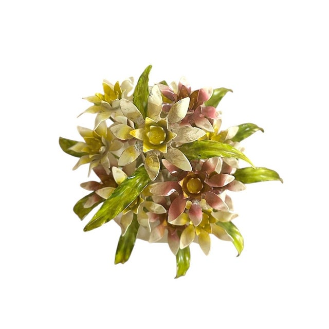 Hollywood Regency Vintage Italian Tole Flower / Floral Arrangement/ Sculpture, Circa 1960 For Sale - Image 3 of 6