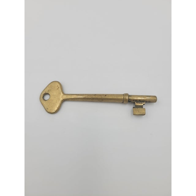 American Antique Rolland for Keys New Orleans Brass Barrel Key – Early 20th Century For Sale - Image 3 of 12