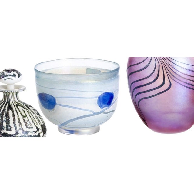 Crystal and glass - Two vases, cachepot and bottle - John Ditchfield / Kosta Boda / Isle of Wight Glass. In 20th-century...
