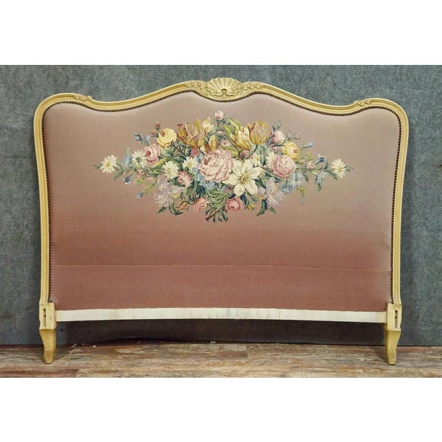 Louis XV Style Basket Bed in Carved Wood and Floral Tapestry For Sale - Image 5 of 8