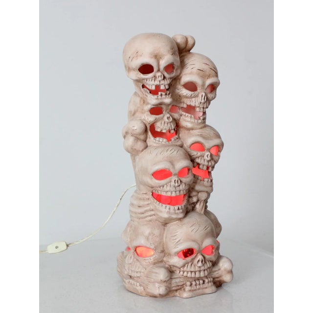 Cream Vintage Lighted Ceramic Skull Stack For Sale - Image 8 of 9