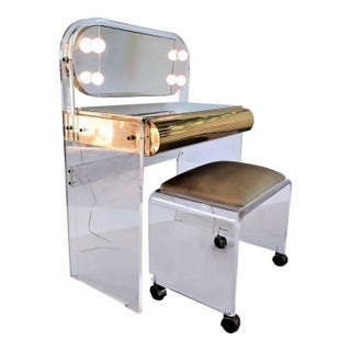 1970s Mid Century Modern Lucite Lighted Vanity With Stool - 2 Pieces For Sale