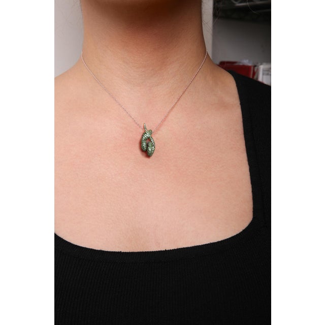Early 21st Century 18K Rose Gold Round Green Tsavorite Gemstone Cluster Spiral Snake Design 18" Pendant Necklace (AAA+ Quality) For Sale - Image 5 of 6