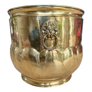 Vintage English Hand-Hammered Brass Lion Head Cachepot Jardinière For Sale