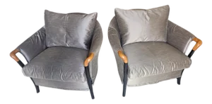 1980s Pair of Progetti Lounge Chairs by Umberto Asnago for Georgetti