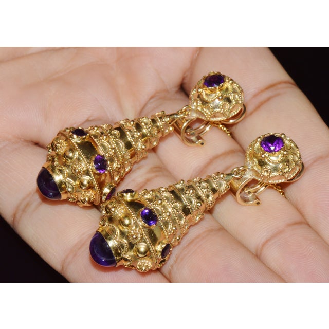 Late 19th Century Gorgeous Italian Etruscan Revival 18k 750 Solid Gold Amethyst Dangle Chandelier Earrings For Sale In Dallas - Image 6 of 13