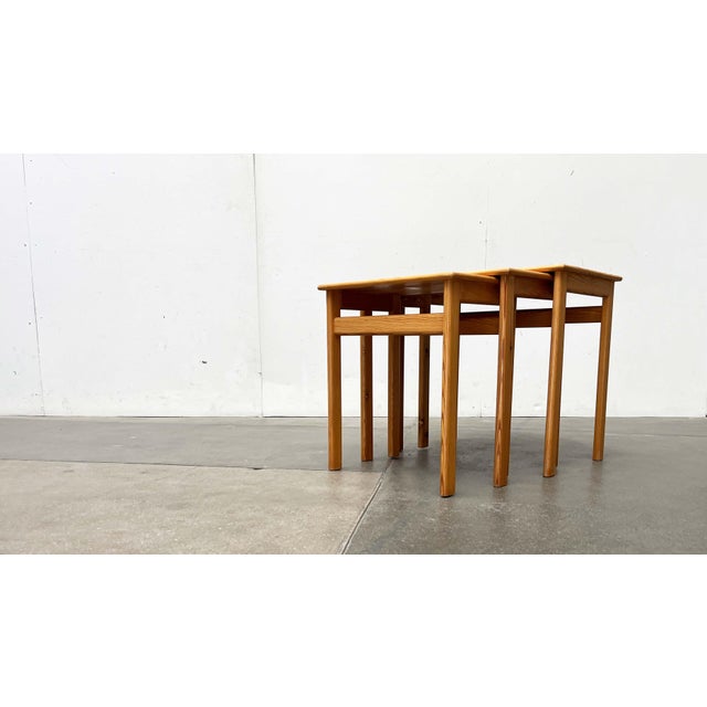 Brown Mid-Century Modern Coffee Table by Ilmari Lappalainen for Asko, 1960s, Set of 3 For Sale - Image 8 of 18