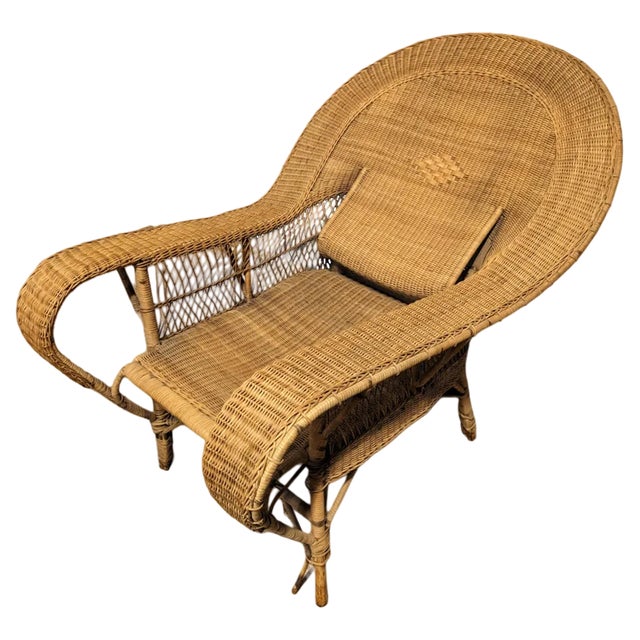 Vintage Armchair in Rattan For Sale