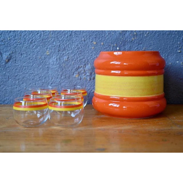 Color and good humor for this set intended for the service of punch, sangria, orangeades and other fruit salads \....