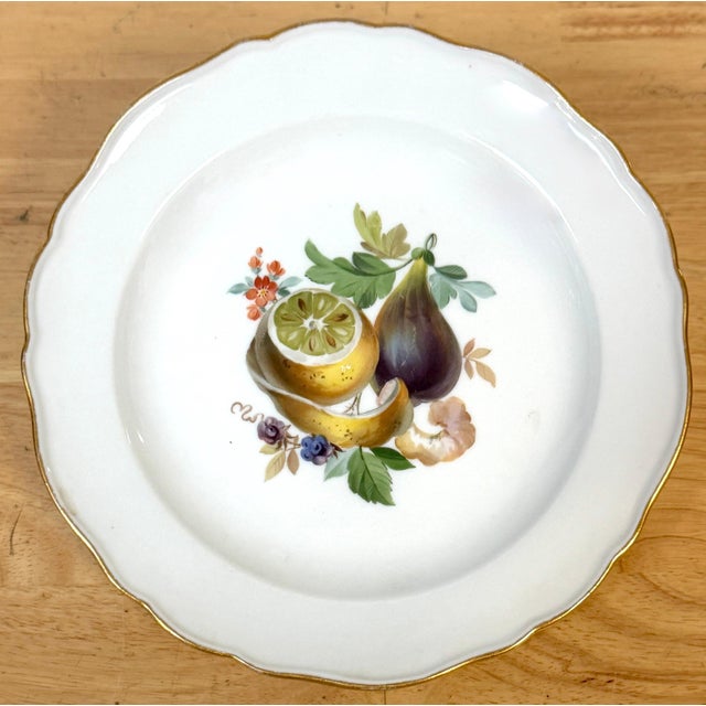 19th Century Pair 19th Century Meissen Hand-Painted Fruit Cabinet Plates Gilt Scalloped Edges For Sale - Image 5 of 11