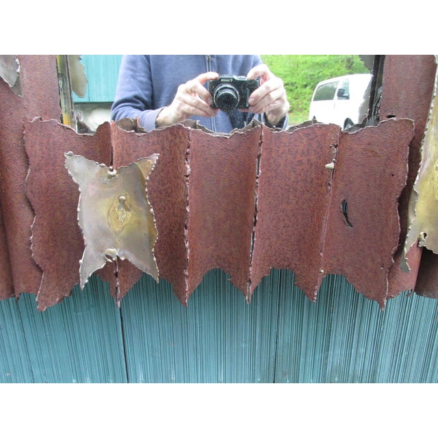 Distressed Brutalist Torch Cut Steel Wall Mirror Attributed to Tom Greene, Circa 1970 For Sale In New York - Image 6 of 14