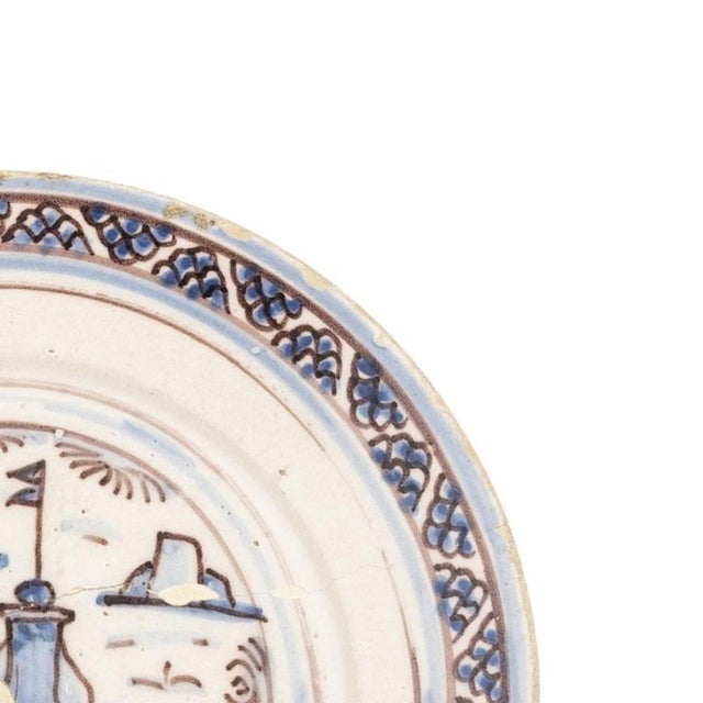 17th Century Earthenware Plate For Sale - Image 4 of 6