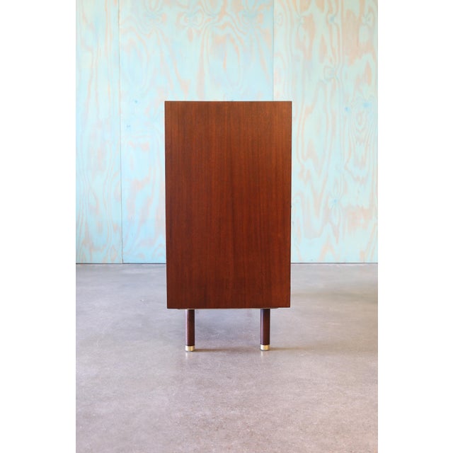 Wood 1950s Mahogany and Brass Harvey Probber Chest of Drawers Mid Century Modern, Attributed For Sale - Image 7 of 10