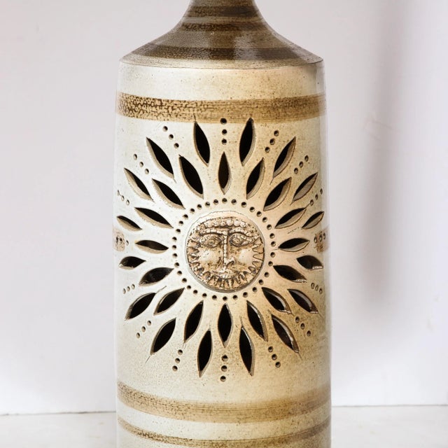 Mid-Century Ceramic Hand Painted Floral Sun Motif Table Lamp by George Pelletier For Sale In New York - Image 6 of 13