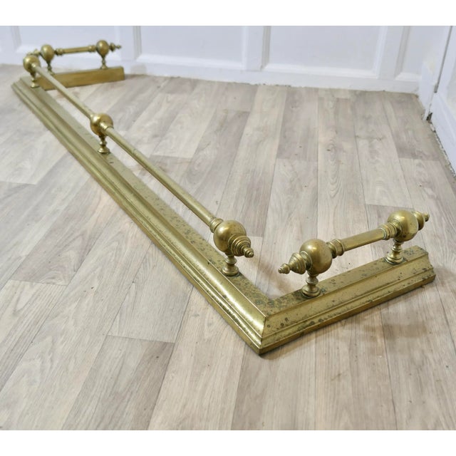 Large Victorian Brass Fender For Sale - Image 3 of 8