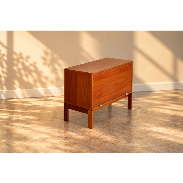 Mid-Century Modern vintage Filing Cabinet from Munch Møbler, 1960s For Sale - Image 3 of 8