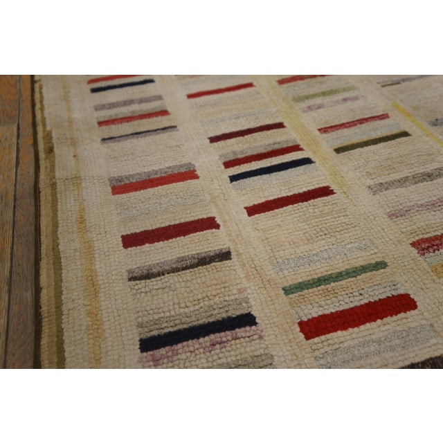 Ecru 1920s Tan Ecru Stripe Folk Art Antique American Hooked Rug 4'8" X 6'6" Woven Wool Carpet For Sale - Image 8 of 10