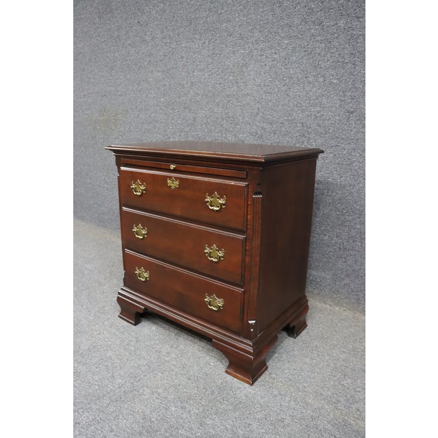 Late 20th Century Kincaid Furniture Cherry Gentleman’s Chest For Sale - Image 4 of 12