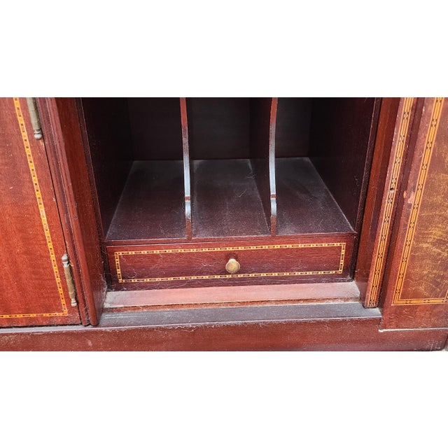 Antique American Federal Style Inlaid Mahogany Ladies Tambour Writing Desk ~ Butlers Desk, 1930s For Sale - Image 10 of 13